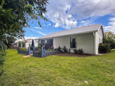 Presenting a warm and inviting 3 bedrooms, 2 bath home located on Summertree Golf Course in Florida - for sale on GolfHomes.com, golf home, golf lot