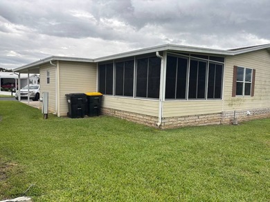 LOCATED IN HIGHLY SOUGHT FIVE-STAR COMMUNITY FOUR LAKES GOLF on Four Lakes Golf Club in Florida - for sale on GolfHomes.com, golf home, golf lot