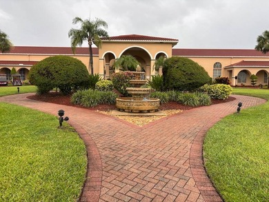 LOCATED IN HIGHLY SOUGHT FIVE-STAR COMMUNITY FOUR LAKES GOLF on Four Lakes Golf Club in Florida - for sale on GolfHomes.com, golf home, golf lot