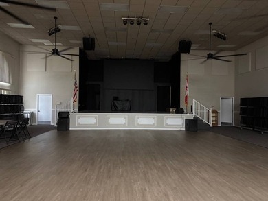 LOCATED IN HIGHLY SOUGHT FIVE-STAR COMMUNITY FOUR LAKES GOLF on Four Lakes Golf Club in Florida - for sale on GolfHomes.com, golf home, golf lot