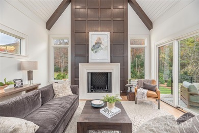 WESTMINSTER COTTAGE Gracefully situated within Stag Brook on Black Mountain Golf Course in North Carolina - for sale on GolfHomes.com, golf home, golf lot