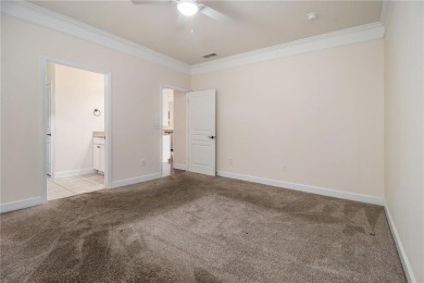 Welcome to this beautifully maintained 2-bedroom home featuring on Canongate Golf At Sun City Peachtree in Georgia - for sale on GolfHomes.com, golf home, golf lot