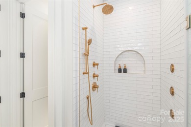 WESTMINSTER COTTAGE Gracefully situated within Stag Brook on Black Mountain Golf Course in North Carolina - for sale on GolfHomes.com, golf home, golf lot