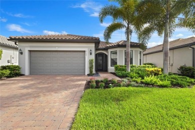 GOLF MEMBERSHIP, POOL and STUNNING WATER VIEW! This home has it on Panther Run Golf Club in Florida - for sale on GolfHomes.com, golf home, golf lot