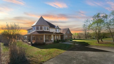 LOCATION! LOCATION! LOCATION! The opportunities for this on Dale Hollow Lake Golf Course in Kentucky - for sale on GolfHomes.com, golf home, golf lot