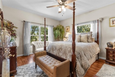 Stop the Search! This 3-bedroom, 2.5-bath end-unit townhome in on Brentwood Farms Golf Club in Florida - for sale on GolfHomes.com, golf home, golf lot