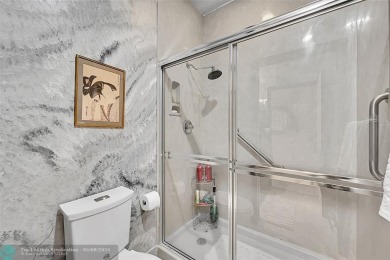 3 BEDROOM/2BATH THIS CHARMING, WELL KEPT HOME IS SITUATED IN A on Boca Greens Country Club in Florida - for sale on GolfHomes.com, golf home, golf lot