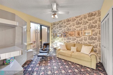 3 BEDROOM/2BATH THIS CHARMING, WELL KEPT HOME IS SITUATED IN A on Boca Greens Country Club in Florida - for sale on GolfHomes.com, golf home, golf lot