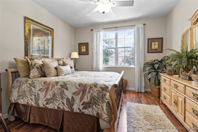Stop the Search! This 3-bedroom, 2.5-bath end-unit townhome in on Brentwood Farms Golf Club in Florida - for sale on GolfHomes.com, golf home, golf lot