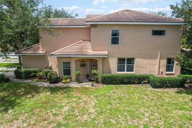 Stop the Search! This 3-bedroom, 2.5-bath end-unit townhome in on Brentwood Farms Golf Club in Florida - for sale on GolfHomes.com, golf home, golf lot