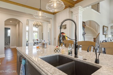 Luxurious Lakefront Estate with Breathtaking Views

Experience on Wind River Golf Course in Tennessee - for sale on GolfHomes.com, golf home, golf lot