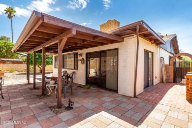 Rolling Hills Beauty! Don't miss this incredible opportunity! on Rolling Hills Golf Course in Arizona - for sale on GolfHomes.com, golf home, golf lot