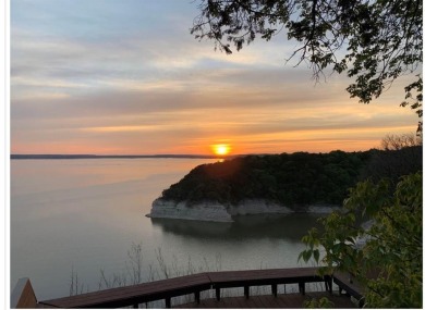 Great lot on a cul-de-sac with good hardwood trees.  White Bluff on White Bluff Resort - Old Course in Texas - for sale on GolfHomes.com, golf home, golf lot