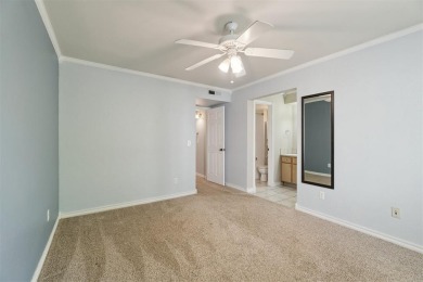 Located at 803 Cardinal Creek BLVD Unit B, Norman, OK 73072 on Jimmie Austin OU Golf Club in Oklahoma - for sale on GolfHomes.com, golf home, golf lot