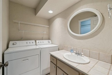 Located at 803 Cardinal Creek BLVD Unit B, Norman, OK 73072 on Jimmie Austin OU Golf Club in Oklahoma - for sale on GolfHomes.com, golf home, golf lot
