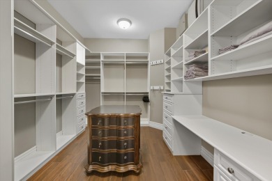 Discover the perfect Mountain View CC rental, blending vibrant on Mountain View Country Club in California - for sale on GolfHomes.com, golf home, golf lot