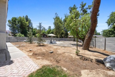 Stunning 4 bedroom, 3 bathroom home sitting on just shy of a on Kern River Golf Course in California - for sale on GolfHomes.com, golf home, golf lot