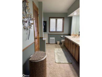 PRICE REDUCED***MOTIVATED SELLERS!!***SPACIOUS RANCH STYLE HOME on Hampton Country Club in Iowa - for sale on GolfHomes.com, golf home, golf lot