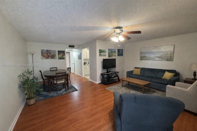 MOVE-IN READY UNIT -- MOTIVATED SELLER! SUBMIT YOUR OFFER.
 on Flamingo Lakes Country Club in Florida - for sale on GolfHomes.com, golf home, golf lot