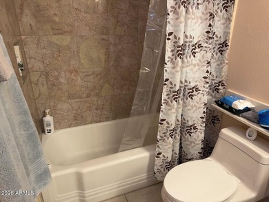 PENDING FORECLOSURE Golf Course Patio Home - 2-bedroom, 2-bath on Sun City South Golf Course in Arizona - for sale on GolfHomes.com, golf home, golf lot