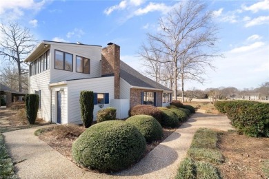 Discover this lovely home overlooking the 9th hole at BRCC. This on Bermuda Run Country Club in North Carolina - for sale on GolfHomes.com, golf home, golf lot