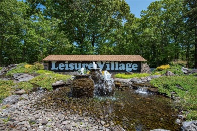 Experience upgraded living in this 2-bed, 2-full-bath Winfield on Leisure Village Golf Course in New York - for sale on GolfHomes.com, golf home, golf lot