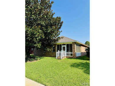 Very well kept home in the sought after golf community of on Stonebrook Golf Club in Florida - for sale on GolfHomes.com, golf home, golf lot