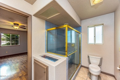 This perfectly maintained home is located just minutes from on London Bridge Golf Course in Arizona - for sale on GolfHomes.com, golf home, golf lot