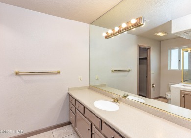 This perfectly maintained home is located just minutes from on London Bridge Golf Course in Arizona - for sale on GolfHomes.com, golf home, golf lot