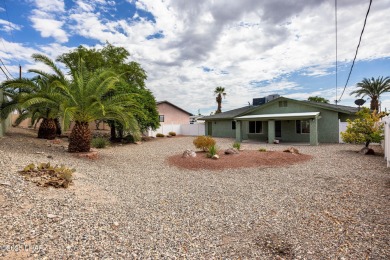 This perfectly maintained home is located just minutes from on London Bridge Golf Course in Arizona - for sale on GolfHomes.com, golf home, golf lot