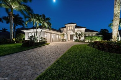 FULL GOLF MEMBERSHIP INCLUDED!  Exquisite Custom Estate Home on  in Florida - for sale on GolfHomes.com, golf home, golf lot