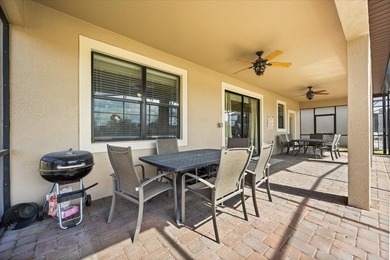 TURNKEY VACATION HOME! Located in the attractive Champions Gate on The Oasis Club at Champions Gate in Florida - for sale on GolfHomes.com, golf home, golf lot