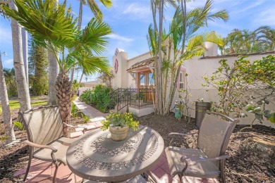INCREDIBLE *Old Florida Charm*!.....INCREDIBLE Proximity to TWO on Bird Bay Executive Golf Club in Florida - for sale on GolfHomes.com, golf home, golf lot