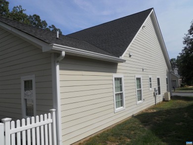 Dunlora Forest. Maintenance free living in a convenient location on Meadowcreek Golf Course in Virginia - for sale on GolfHomes.com, golf home, golf lot