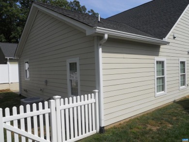 Dunlora Forest. Maintenance free living in a convenient location on Meadowcreek Golf Course in Virginia - for sale on GolfHomes.com, golf home, golf lot