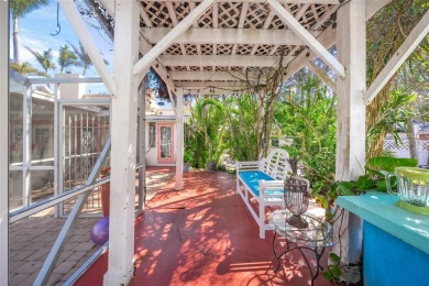 INCREDIBLE *Old Florida Charm*!.....INCREDIBLE Proximity to TWO on Bird Bay Executive Golf Club in Florida - for sale on GolfHomes.com, golf home, golf lot