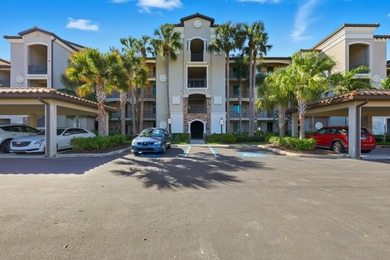 Come get your luxurious permanent vacation on at Lakewood on Lakewood National Golf Club in Florida - for sale on GolfHomes.com, golf home, golf lot