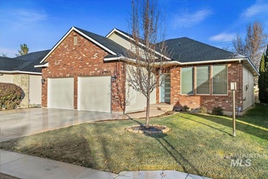 Beautifully maintained single-level home in a desirable Nampa on Ridgecrest Golf Course in Idaho - for sale on GolfHomes.com, golf home, golf lot