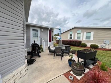 Beautifully maintained, unique, spacious open floorplan, located on Water Oak Country Club Estates in Florida - for sale on GolfHomes.com, golf home, golf lot