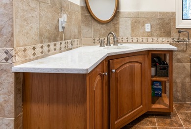 This lovely 4-bedroom, 4-bath home in Eastman features an open on Eastman Golf Links in New Hampshire - for sale on GolfHomes.com, golf home, golf lot