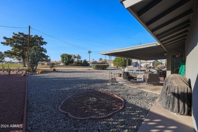 Welcome to this lovely 2 bedroom, 2 bath home on the South Golf on Sun City South Golf Course in Arizona - for sale on GolfHomes.com, golf home, golf lot