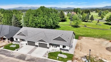 Beautiful Pro Made condo in gated community, discover the on Deer Park Golf Club in Washington - for sale on GolfHomes.com, golf home, golf lot