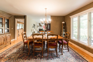 Spacious Riverview Ranch Retreat with Prime Access and on Buena Vista Golf Course in Illinois - for sale on GolfHomes.com, golf home, golf lot