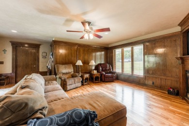 Spacious Riverview Ranch Retreat with Prime Access and on Buena Vista Golf Course in Illinois - for sale on GolfHomes.com, golf home, golf lot