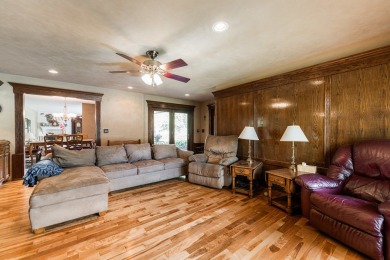 Spacious Riverview Ranch Retreat with Prime Access and on Buena Vista Golf Course in Illinois - for sale on GolfHomes.com, golf home, golf lot