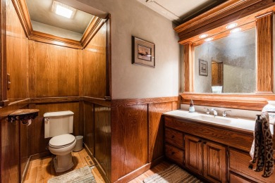 Spacious Riverview Ranch Retreat with Prime Access and on Buena Vista Golf Course in Illinois - for sale on GolfHomes.com, golf home, golf lot