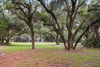 This townhouse is vacant & very easy to show, it has been on  in South Carolina - for sale on GolfHomes.com, golf home, golf lot