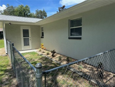 Charming Renovated Home in Citrus Springs - Move-In Ready! This on Citrus Springs Country Club in Florida - for sale on GolfHomes.com, golf home, golf lot
