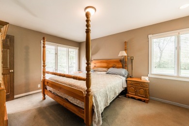 Spacious Riverview Ranch Retreat with Prime Access and on Buena Vista Golf Course in Illinois - for sale on GolfHomes.com, golf home, golf lot