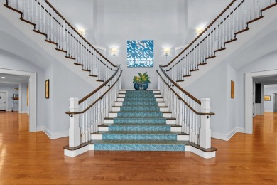 This townhouse is vacant & very easy to show, it has been on The Seabrook Island Club in South Carolina - for sale on GolfHomes.com, golf home, golf lot